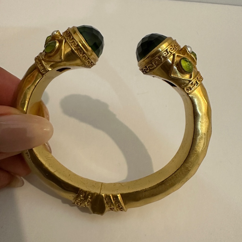 Julie Vos Elegant Palmetto Green Pearl and 24k Gold Plated Bracelet Regular Sz - Picture 5 of 11
